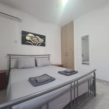 Pindarou Apartament